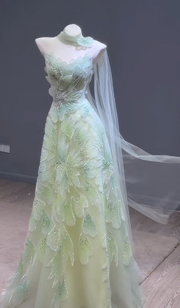 Niulatu Strapless Green A-Line Birthday Dress Tulle Long Prom Dresses Elegant Evening Gowns with Beading HZ1026